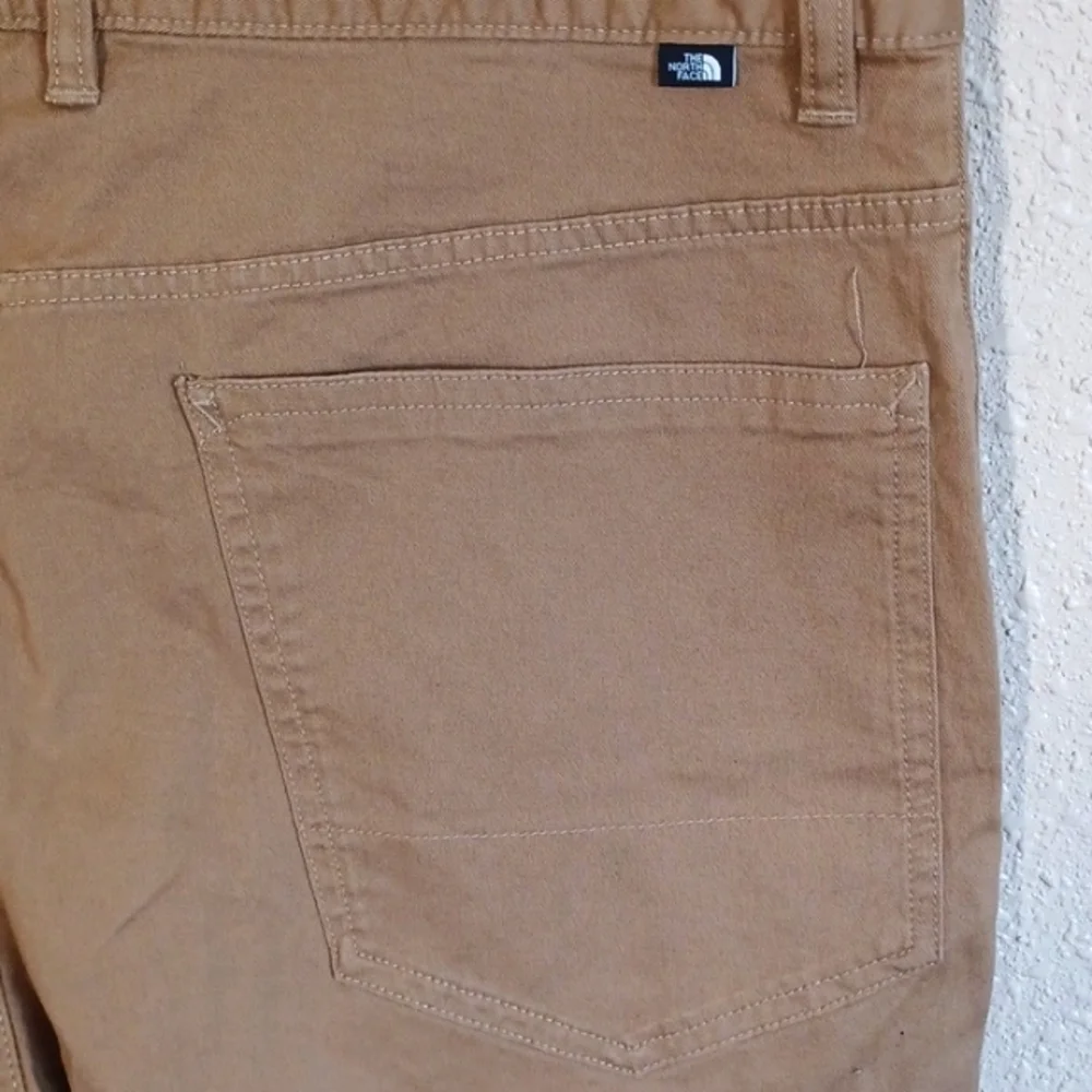 THE North Face Short.